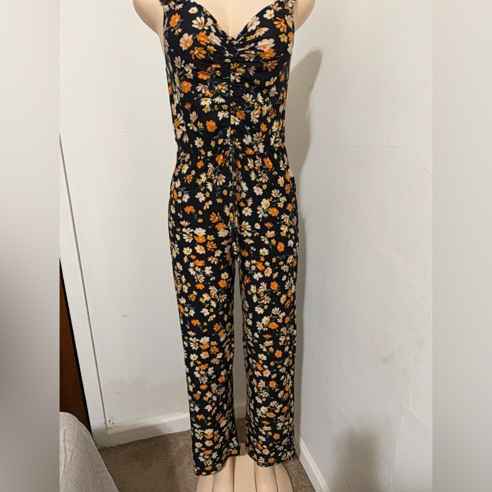 NWT! DEREK HEART SOFT AND STRETCHY JOGGER JUMPSUIT/ROMPER